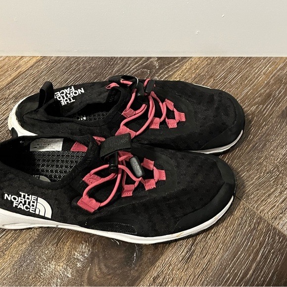 Women’s Skagit Water Shoes Size 7 - Picture 6 of 11